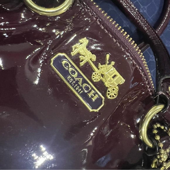 COACH Handbag 100% Authentic - Picture 7 of 13